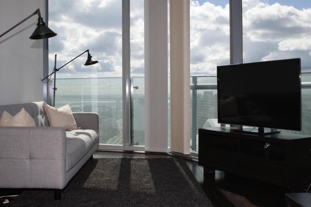 Corporate Suite Торонто Экстерьер фото